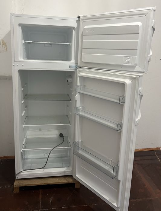 Vand frigider arctic