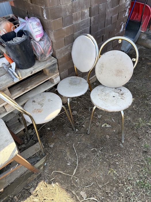 Даром стулья треьующие ремонта