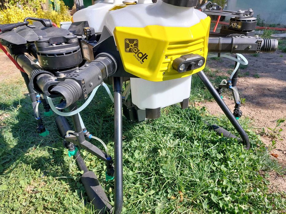 Drona agricola ADT AQUILA S 20L ca NOUA