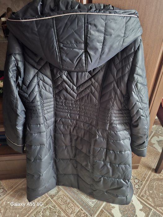 Продам пальто размер 56-58