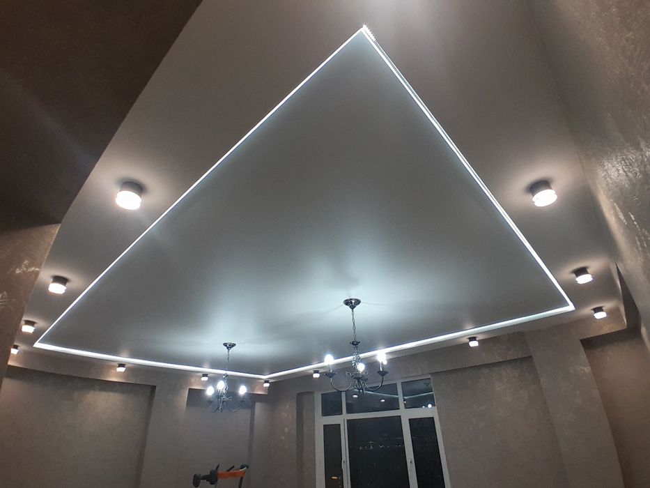 Натяжные потолки софиты в подарок