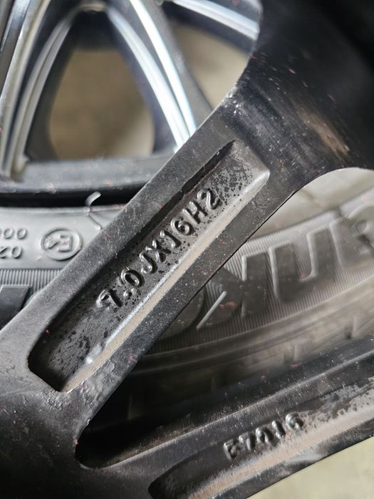 Jante 4x100 cu anvelope 195/55R16 M+S