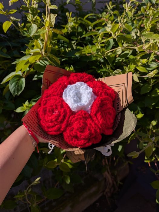 Buchete de flori croșetate diferite modele