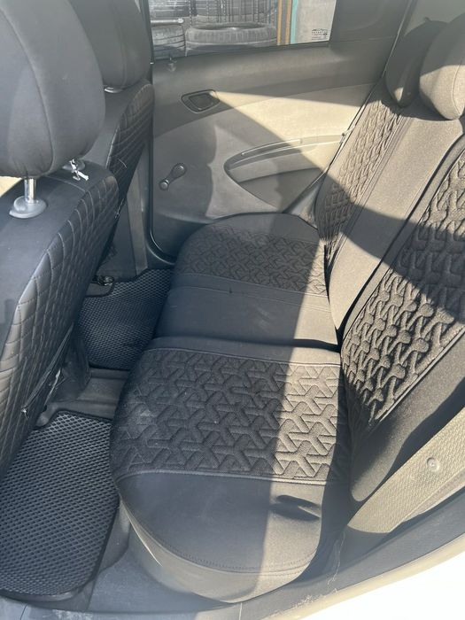 Spark avtomat  sotiladi 2013