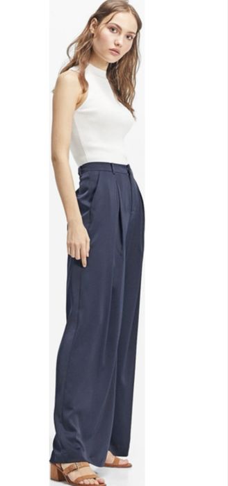 Оригинални дънки Levi’s , нов елегантен панталон Stradivarius