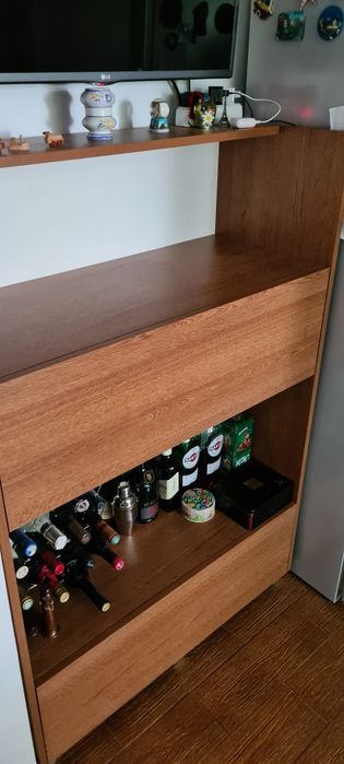 Comodă dulap bufet spatiu depozitare