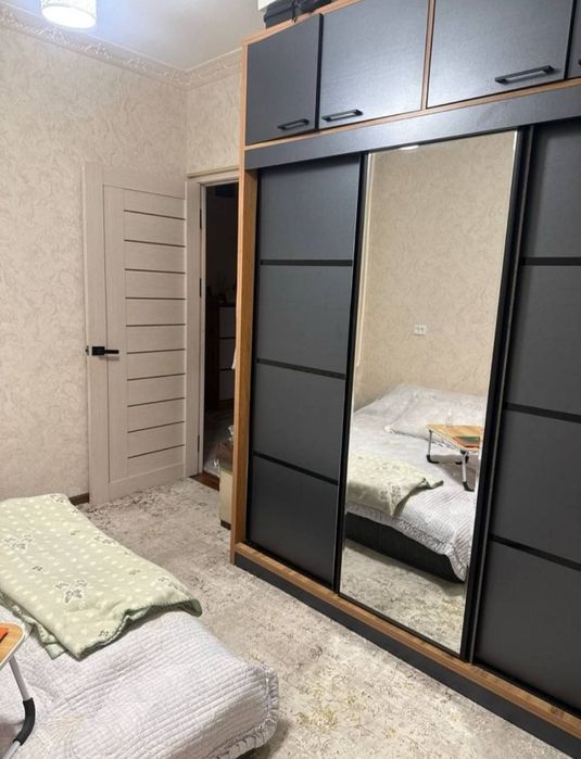 Продаётся 2в3/1/4 Юнусабад 18, 77 серия