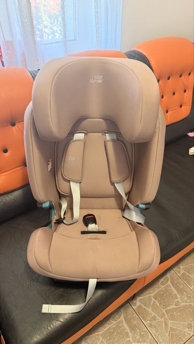Scaun auto copii Britax Romer. Scaun de masina ca nou, foarte putin folosit.
