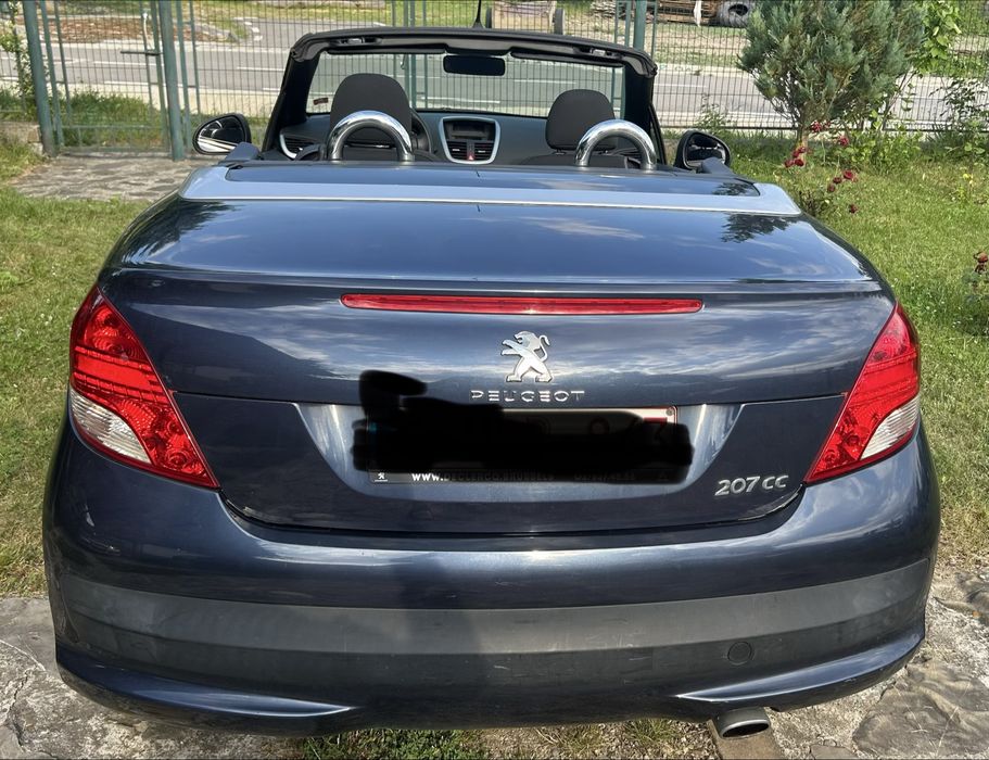 Peugeot 207 cabrio-km putini, impecabila