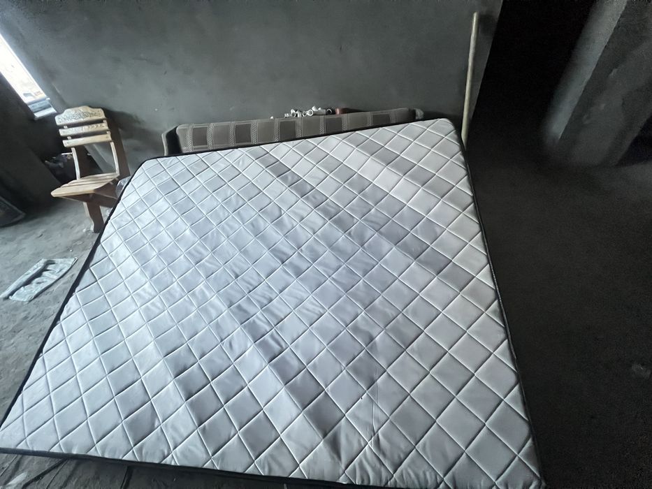 Продается Матрас 200х160