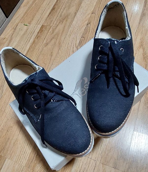 Дамски обувки -деним