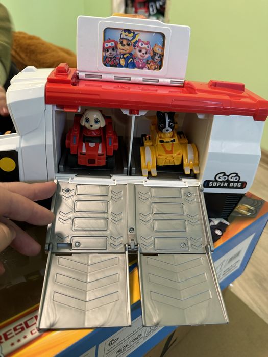 Камион Пес Патрул с фигурки