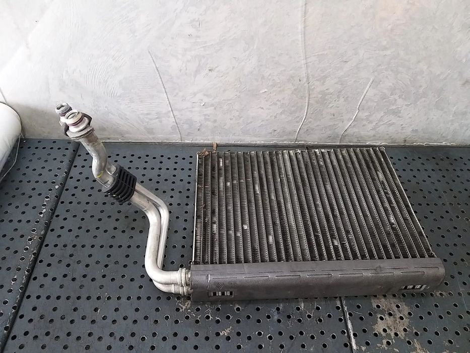 Radiator clima bord bmw seria 3 e90 n668618n689