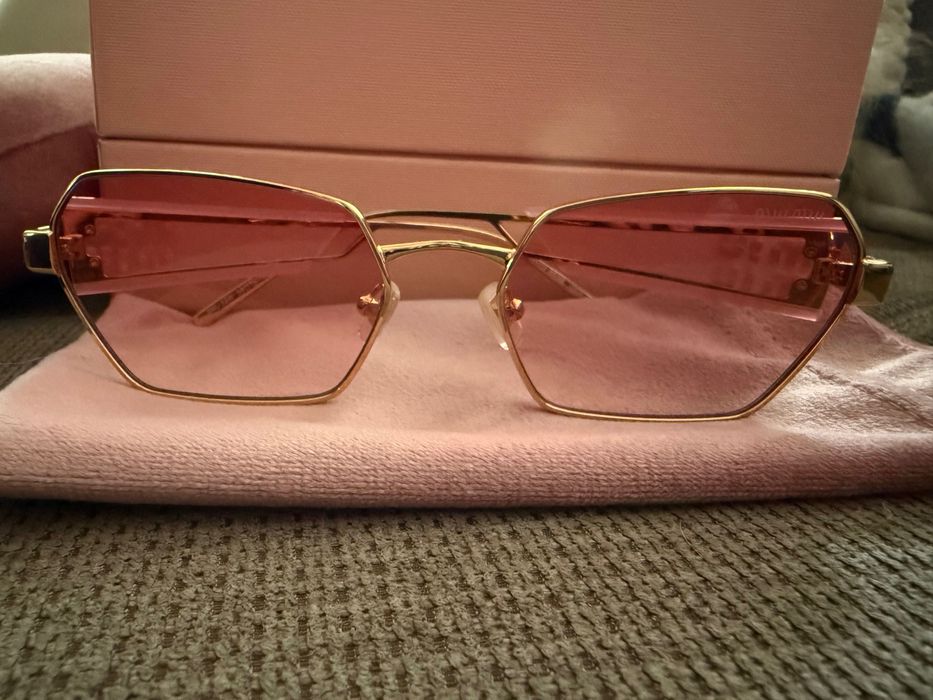 Слънчеви очила Miu Miu