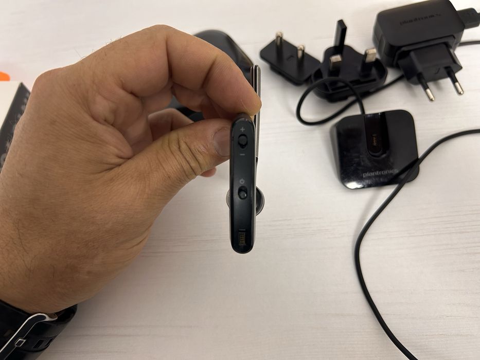 Plantronics Voiager Legend