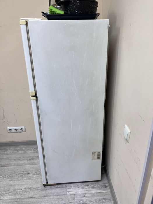 Холодильник LG,состояние хорошее , рост 1’50