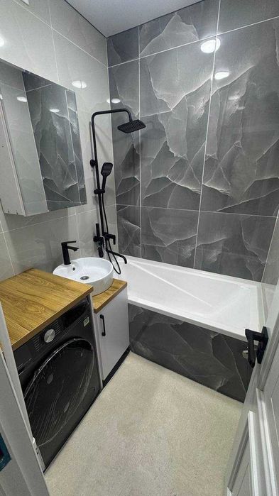 продам 1 ком квартиру метро мирза улугбек 54000