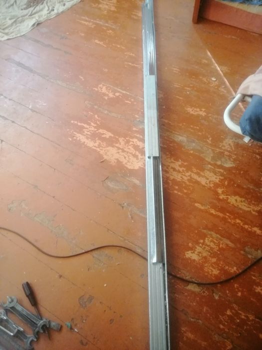 Продам срочно профиль строительный