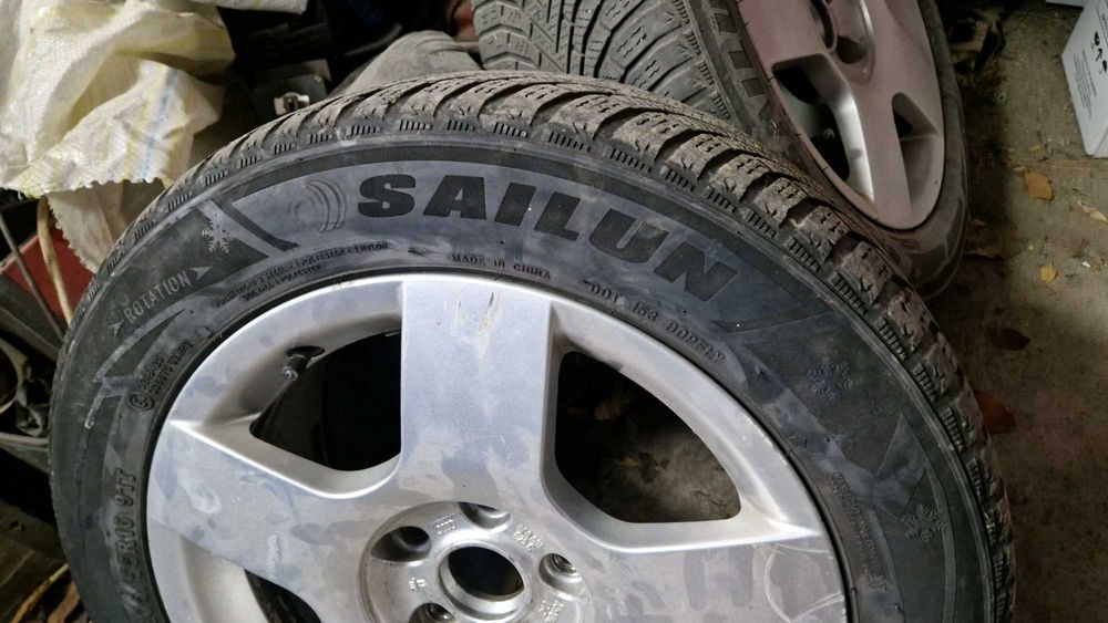 Джанти със зимни гуми  205/55 r16 5x112