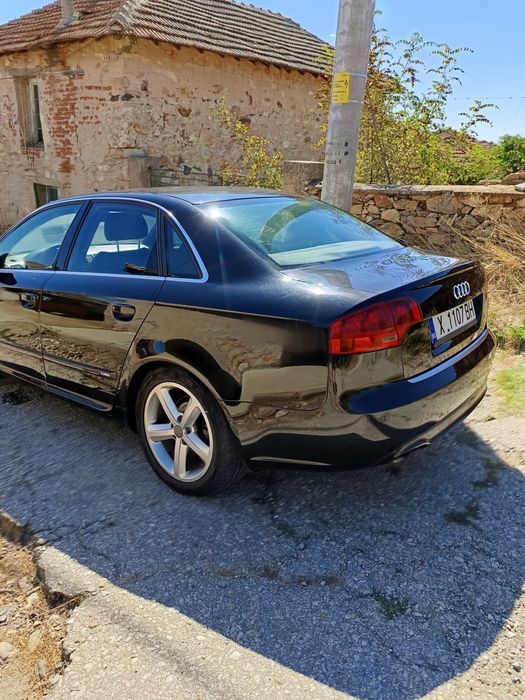 Продавам Ауди А4Б7 2007 г