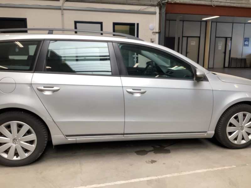 Volkswagen Passat 1.6 TDI Trendline BlueMotion Tech 2012