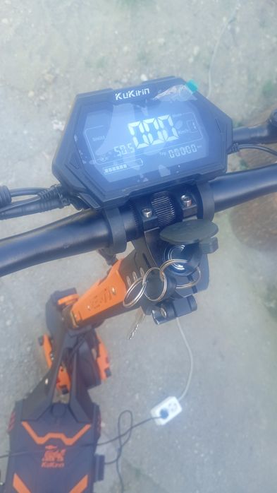 Vând trotinete electrică G3Pro