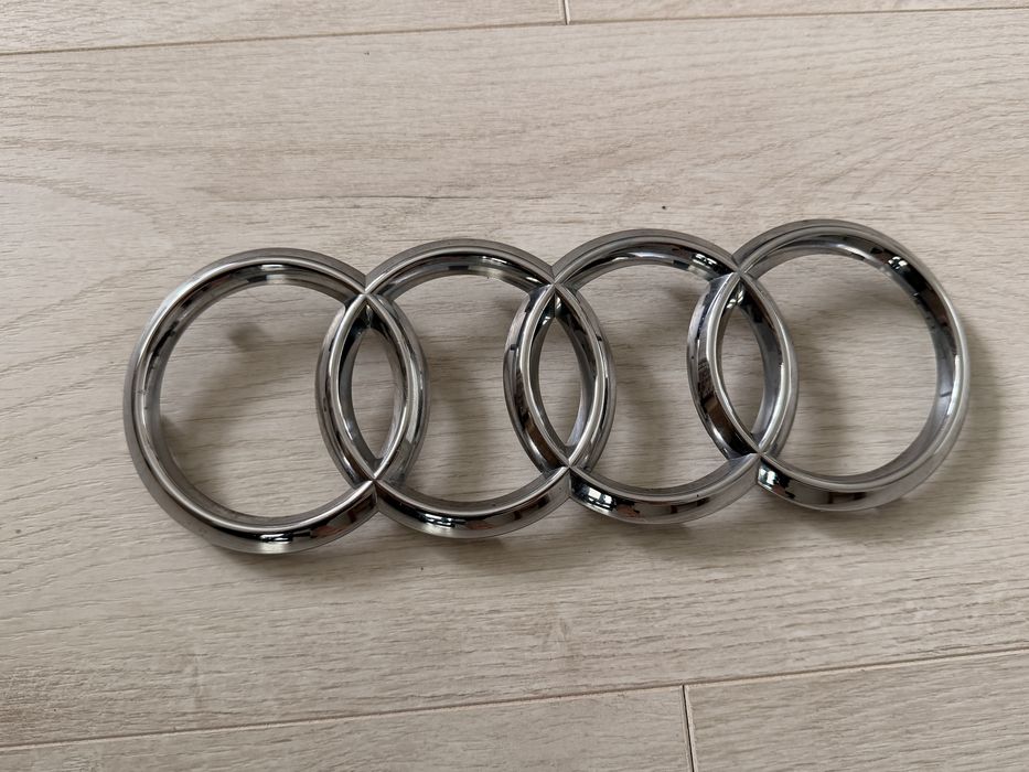 Sigla Audi OE A6 A7 A8 Q2 Q8 RSQ8 RS6 RS7