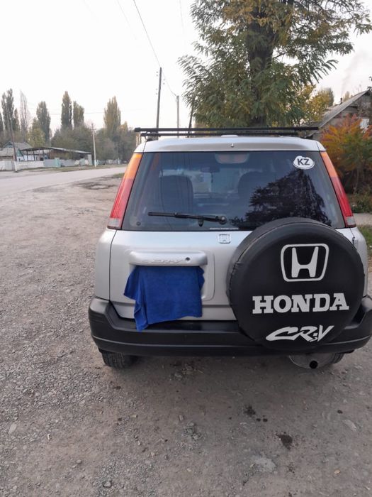 Продам Honda CR-V