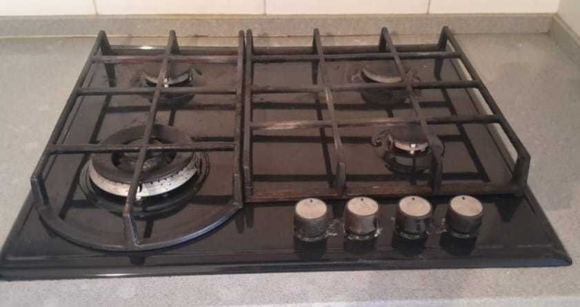 продам встроенную газплиту б/у. Цена 10000