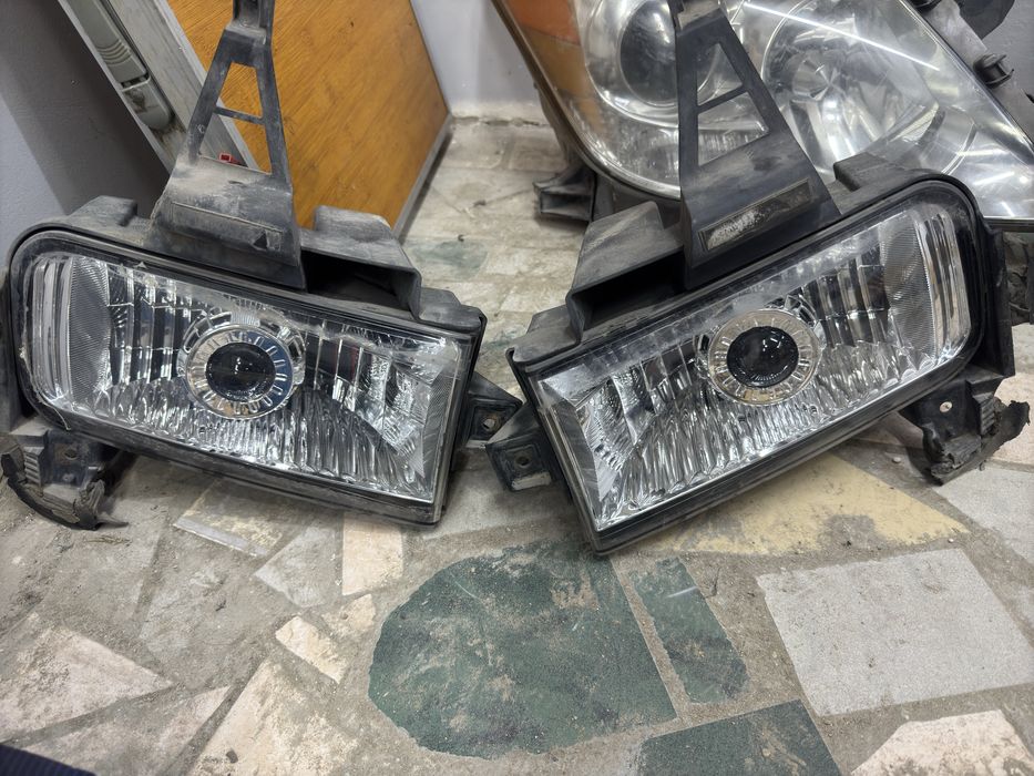 Фары на ТЛС 200, лексус 570