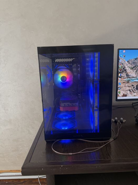 Продается игровой мощный компьютер , стабильно 500 фпс в CS2