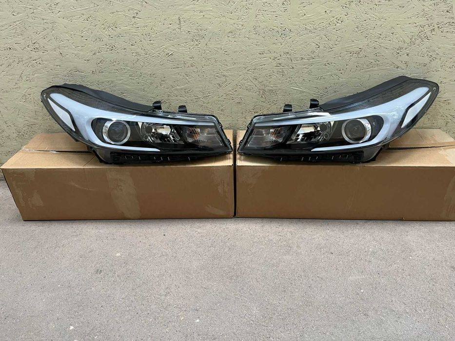 Фара на Киа Серато 2016- / Kia Cerato Forte 2019