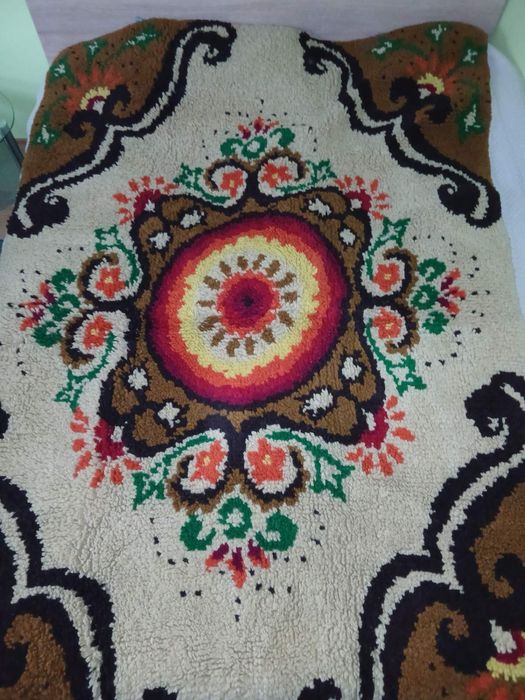 Вълнени китеници