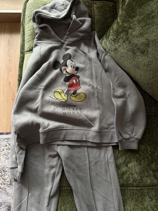 Дамски екипи ХС и С размер