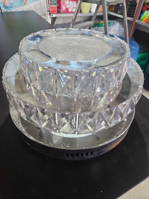 Plafoniera pentru iluminat