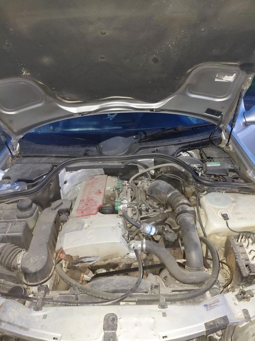 Мерцедес CLK 200 компресор  197кс 6 степена кутия