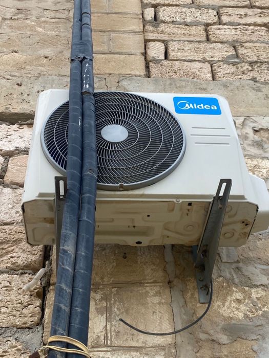 Кондиционер Midea