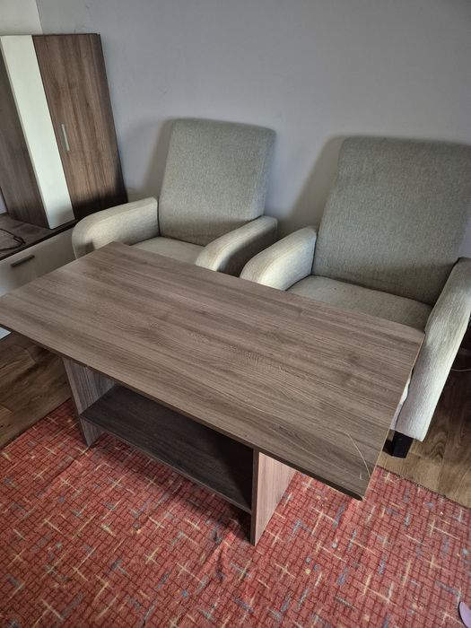 Покъщнина и мебели