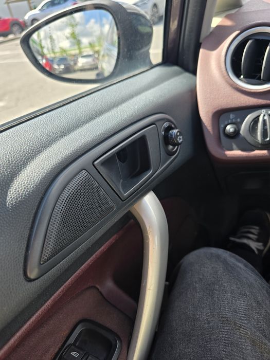 FORD Fiesta 2010 — imagine 5