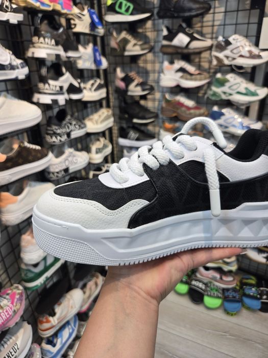 Мъжки сникърси Valentino