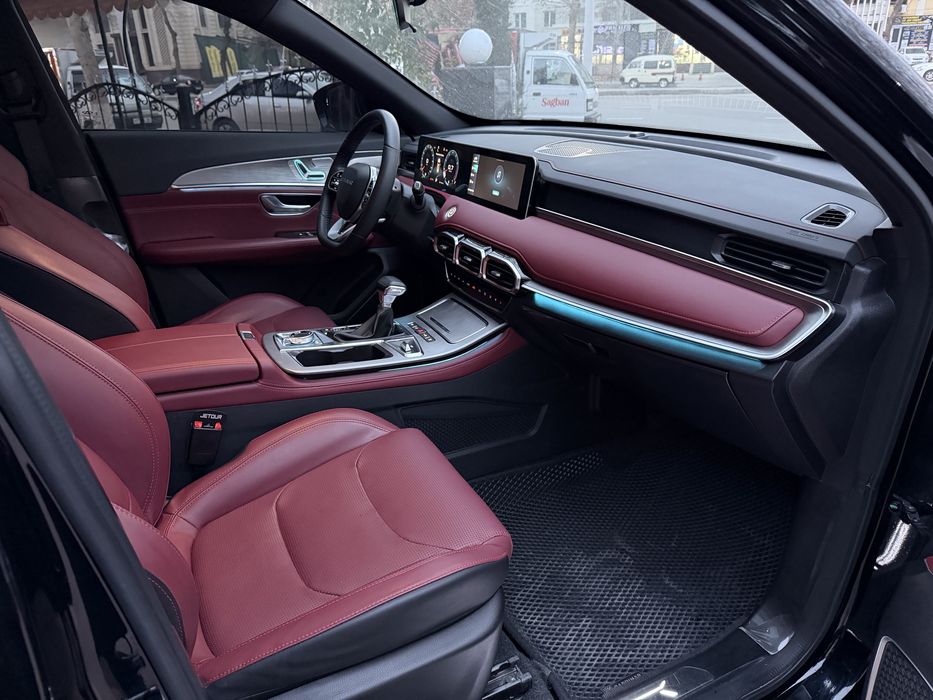 Jetour X70 Plus Xolati Zur