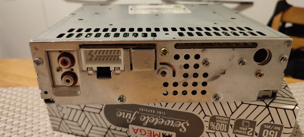 Radio CD auto Clarion sau Kenwood 50w×4