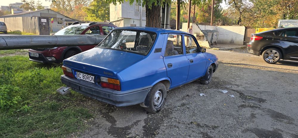 Vând Dacia 1310i