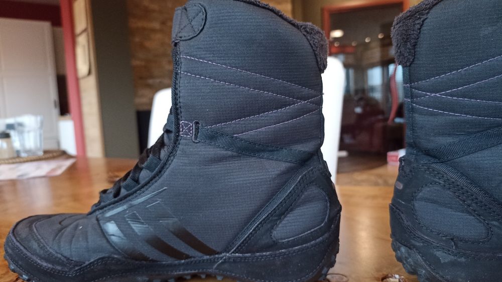 Топли зимни водоустойчиви боти Adidas Climaproof