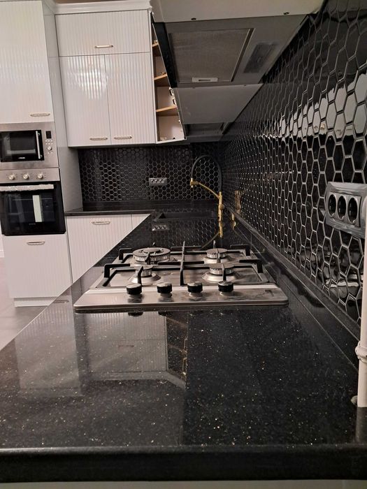 Scara Treapta Blaturi Glafuri din Granit, Marmura, Travertin, Quartz.