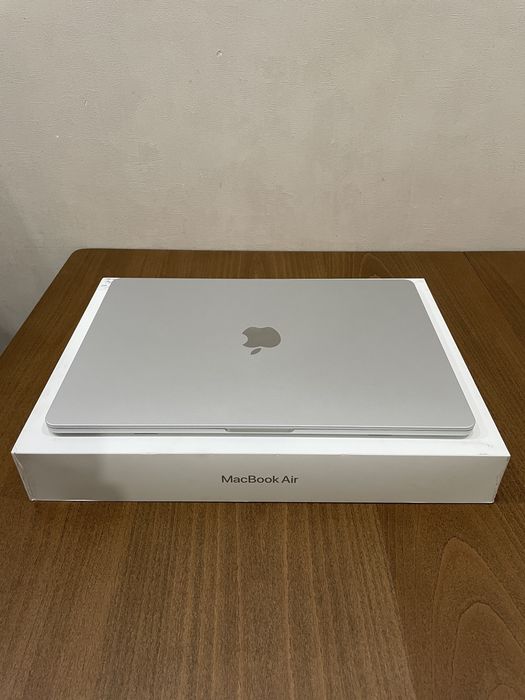 MacBook Air 15 2025