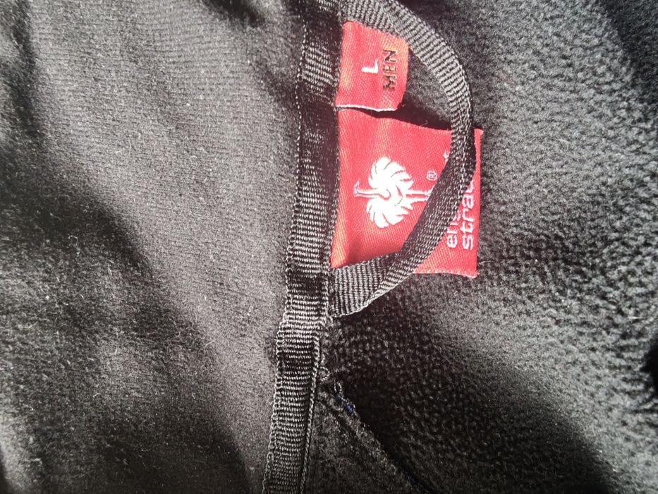 Софтшел Енгелберт Щраус