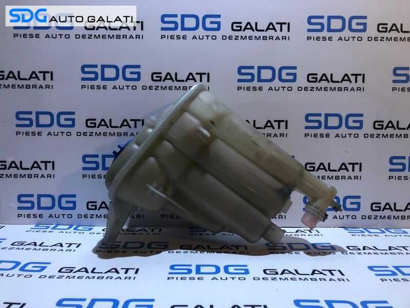 Vas Rezervor Expansiune Apa Lichid Antigel Racire Motor Audi A4 B8 2.0 CAGA CAHA CAGB CAHB CFKA CDNC 2008 – 2015 Cod 8K0121403G [AV1237]