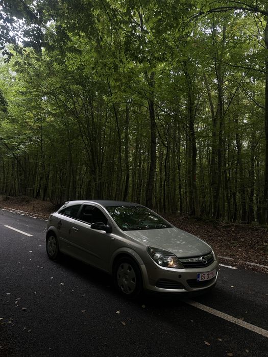 Opel astra h gtc