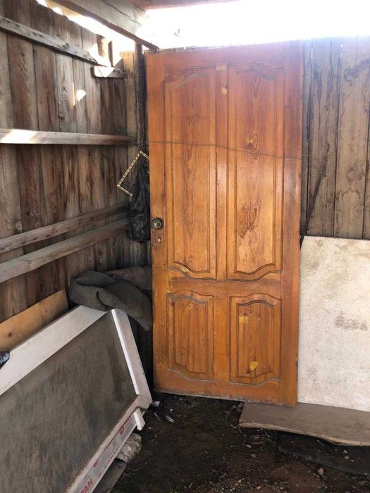 Двери б\у в хорошем состоянии